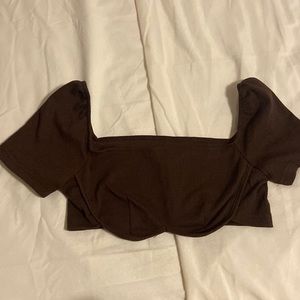 ✅Cute brown crop top